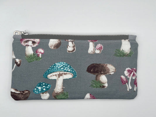 Mushrooms Pouch